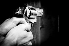 Großkarolinenfeld Junger Mann niedergeschossen und