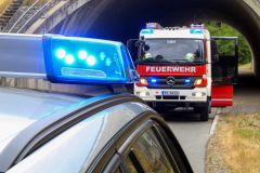 Taufkirchen Ferrari überschlägt sich