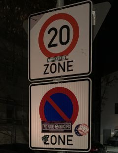 Rosenheim Sticker und Aufkleber Festnahme der Täte