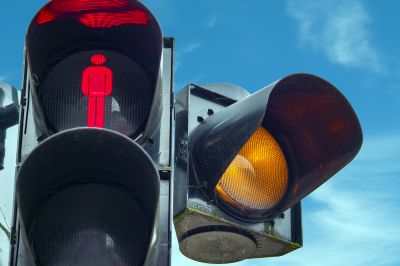 Bayrischzell Mobile Ampelanlage massiv beschädigt