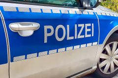 Miesbach Geparkten Pkw angefahren und geflüchtet Z