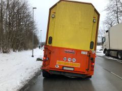 Bad Aibling Sattelzug in Schräglage auf der A8