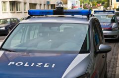 Holzkirchen Sachbeschädigung auf Terrasse des Batu