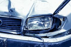 Unfallflucht auf der B 318 zwischen Holzkirchen un