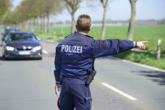 Holzkirchen Betrunkenen Autofahrer gestoppt