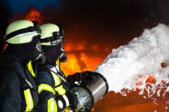 Werkstatt brennt vollständig aus