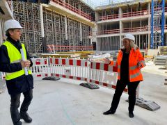 Besichtigung der Baustelle des neuen Strafjustizze