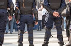 Mann mit Explosivstoffen am Bahnhof Mühldorf am In