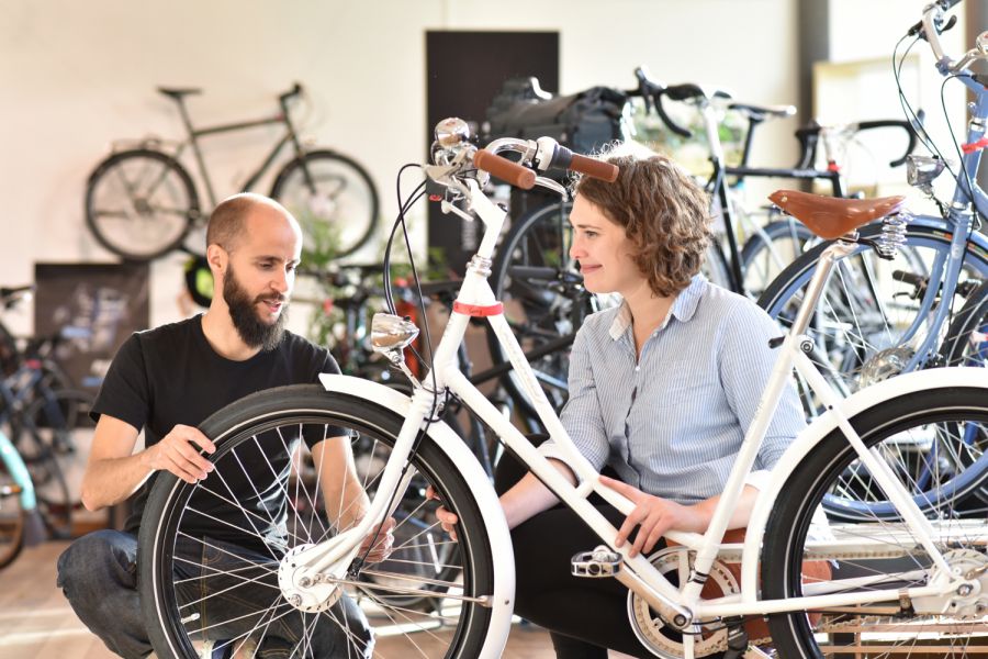 Unbekannter Beschädigt 2x das Fahrrad einer Otterf