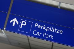 Weyarn Pkw Aufbruch am Pendlerparkplatz